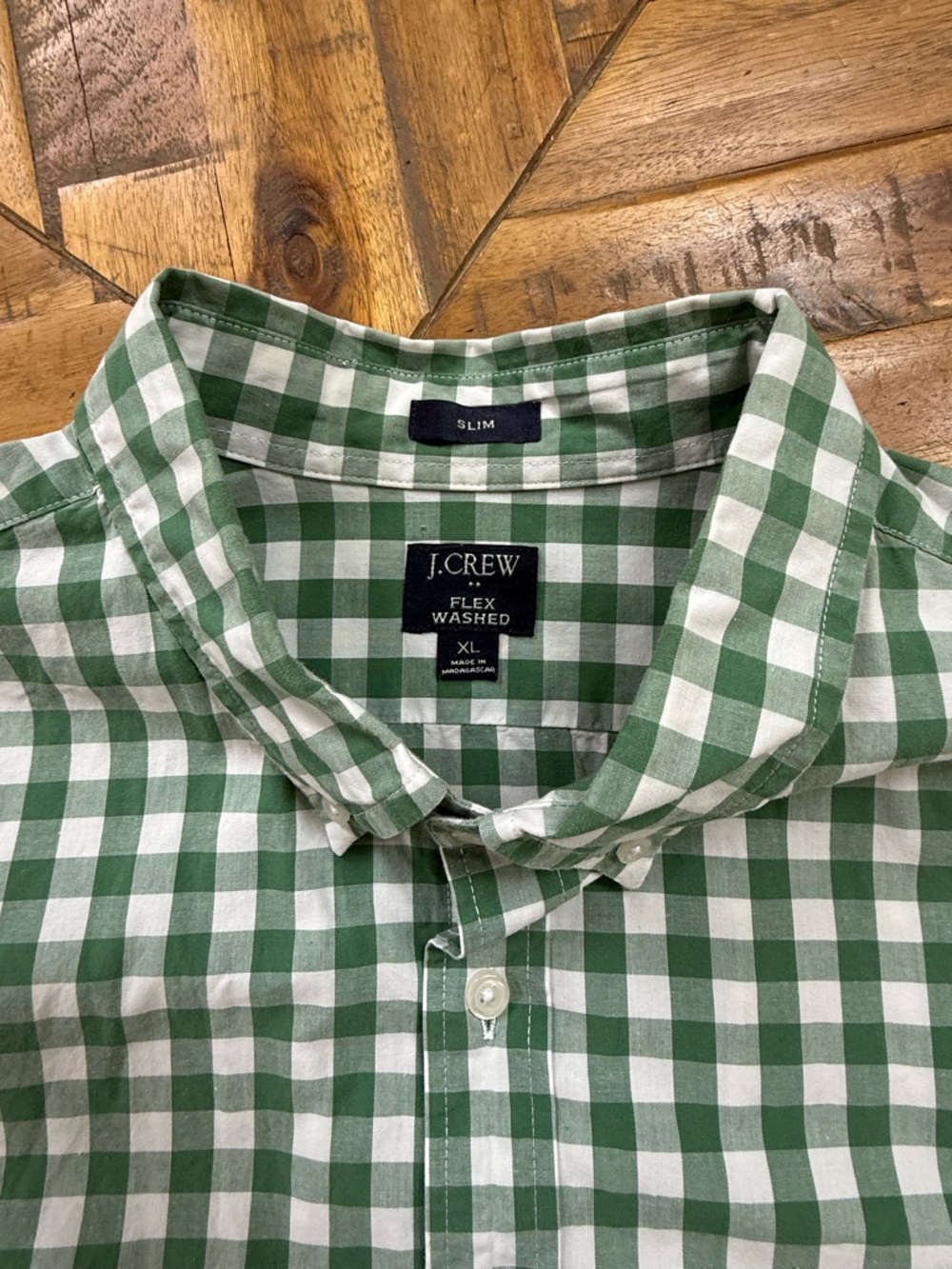 J. Crew Green and White Gingham Button-Down Shirt - Slim